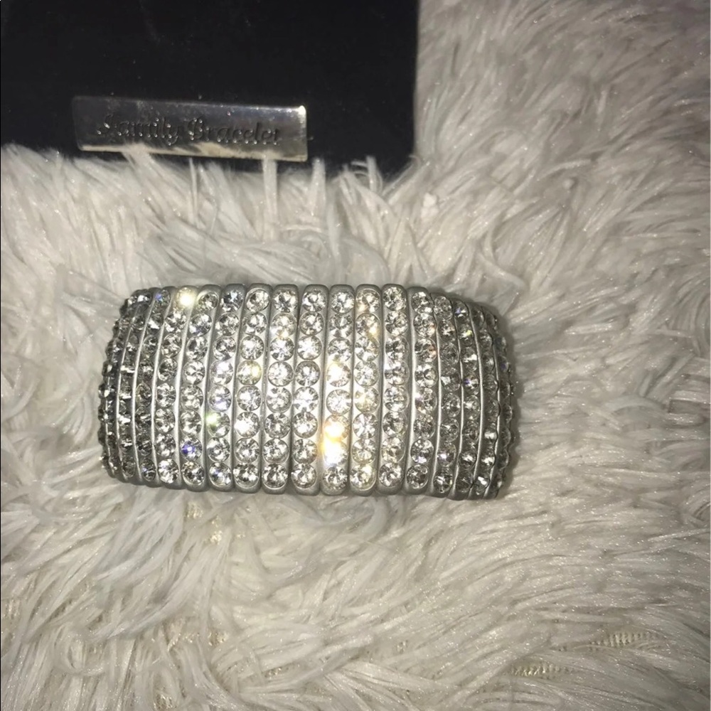 Bracelet - Picture 2 of 4